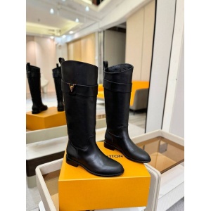 $125.00,Louis Vuitton Boots For Women # 305522
