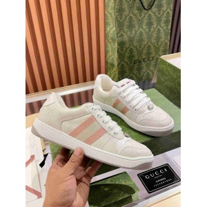 $94.00,Gucci Sneaker Unisex # 305558
