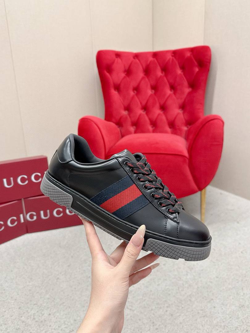 Gucci Sneaker For Men # 305534