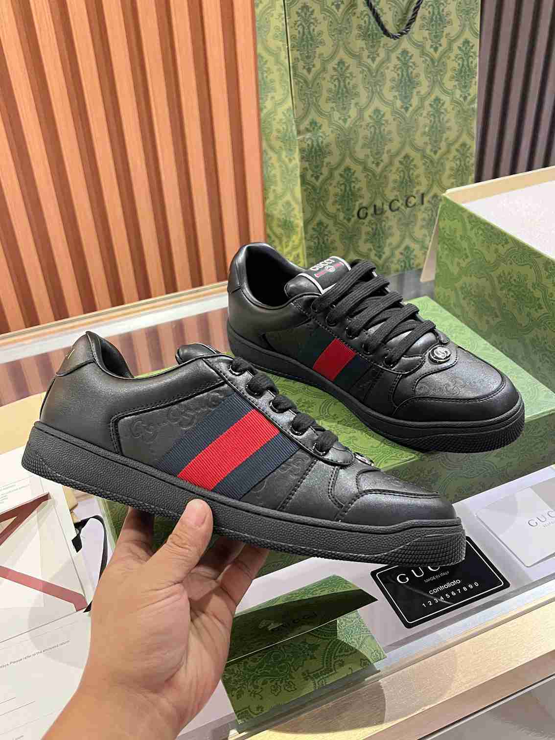 Gucci Sneaker Unisex # 305554