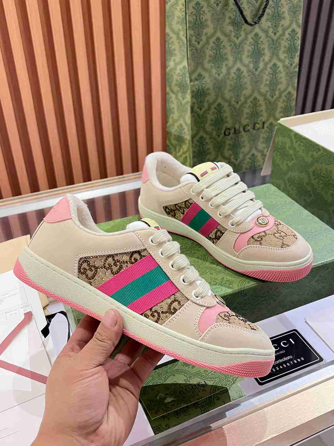 Gucci Sneaker Unisex # 305557