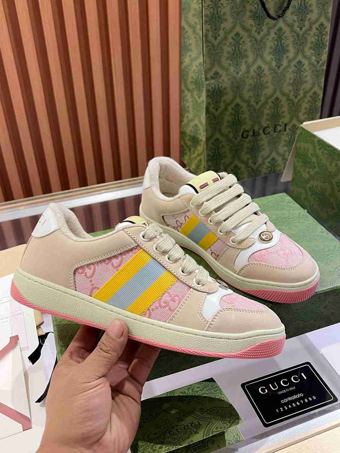 Gucci Sneaker Unisex # 305560