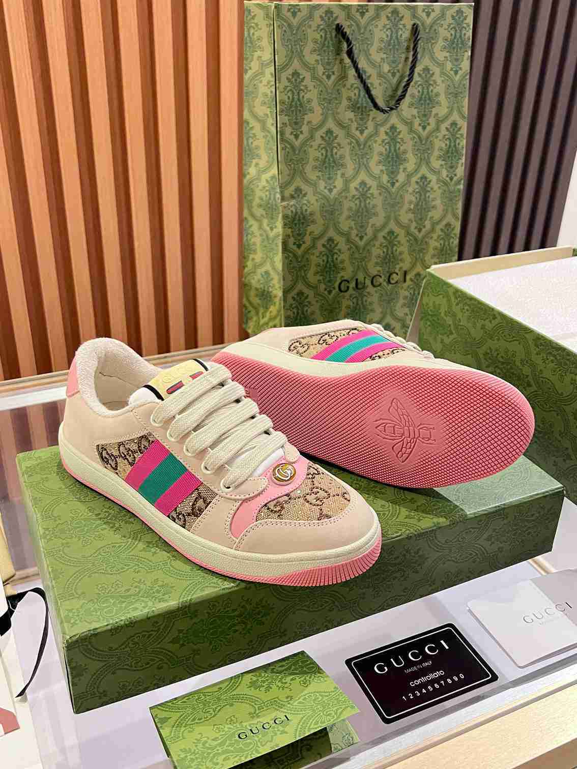 Gucci Sneaker Unisex # 305564