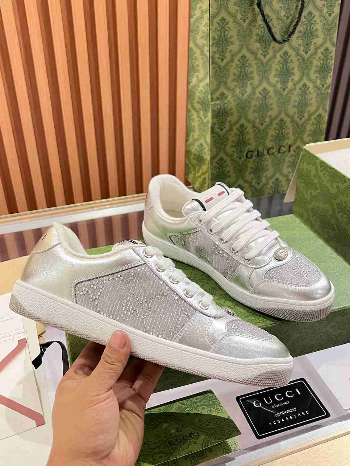 Gucci Sneaker Unisex # 305575