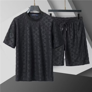 $65.00,Louis Vuitton Short Sleeve Shirt and Shorts Set For Men For Men # 305827