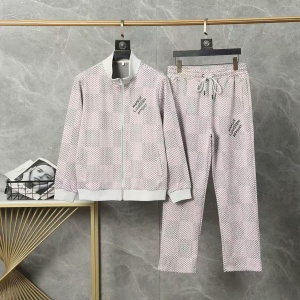 $89.00,Louis Vuitton Tracksuits For Men # 306870