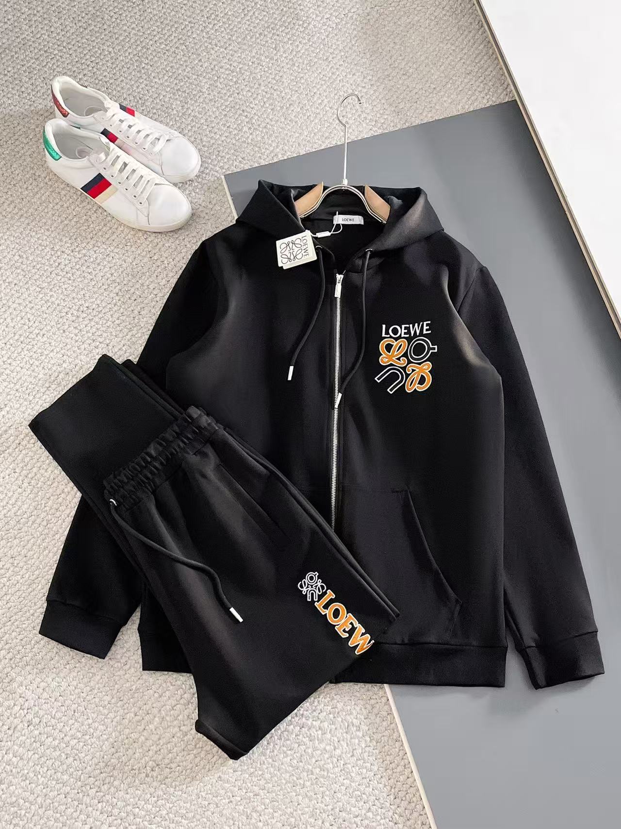Loewe Tracksuits For Men # 305782