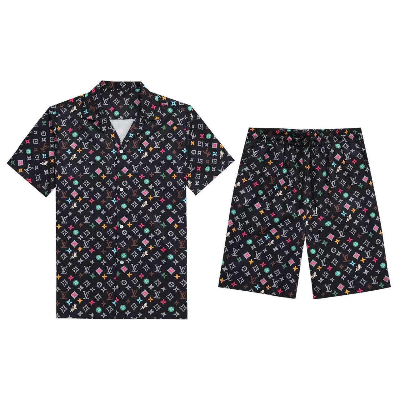 Louis Vuitton Short Sleeve Polo Shirt and Shorts Set For Men For Men # 305817