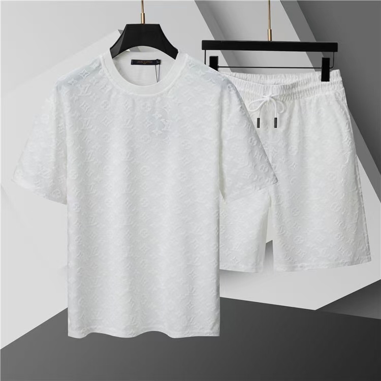 Louis Vuitton Short Sleeve Shirt and Shorts Set For Men For Men # 305836