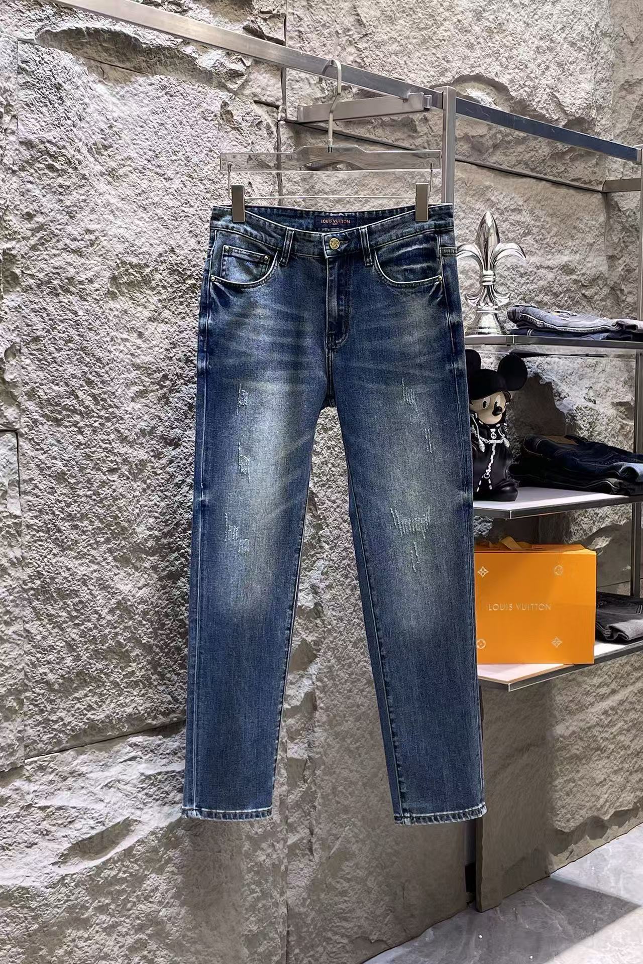 Louis Vuitton Jeans For Men # 306772