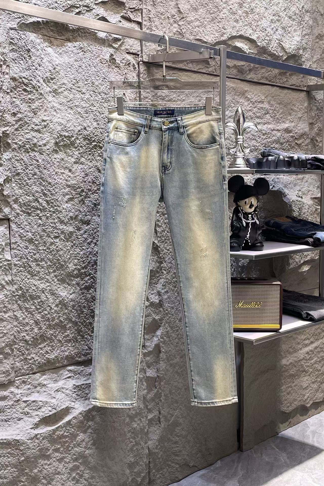 Louis Vuitton Jeans For Men # 306775