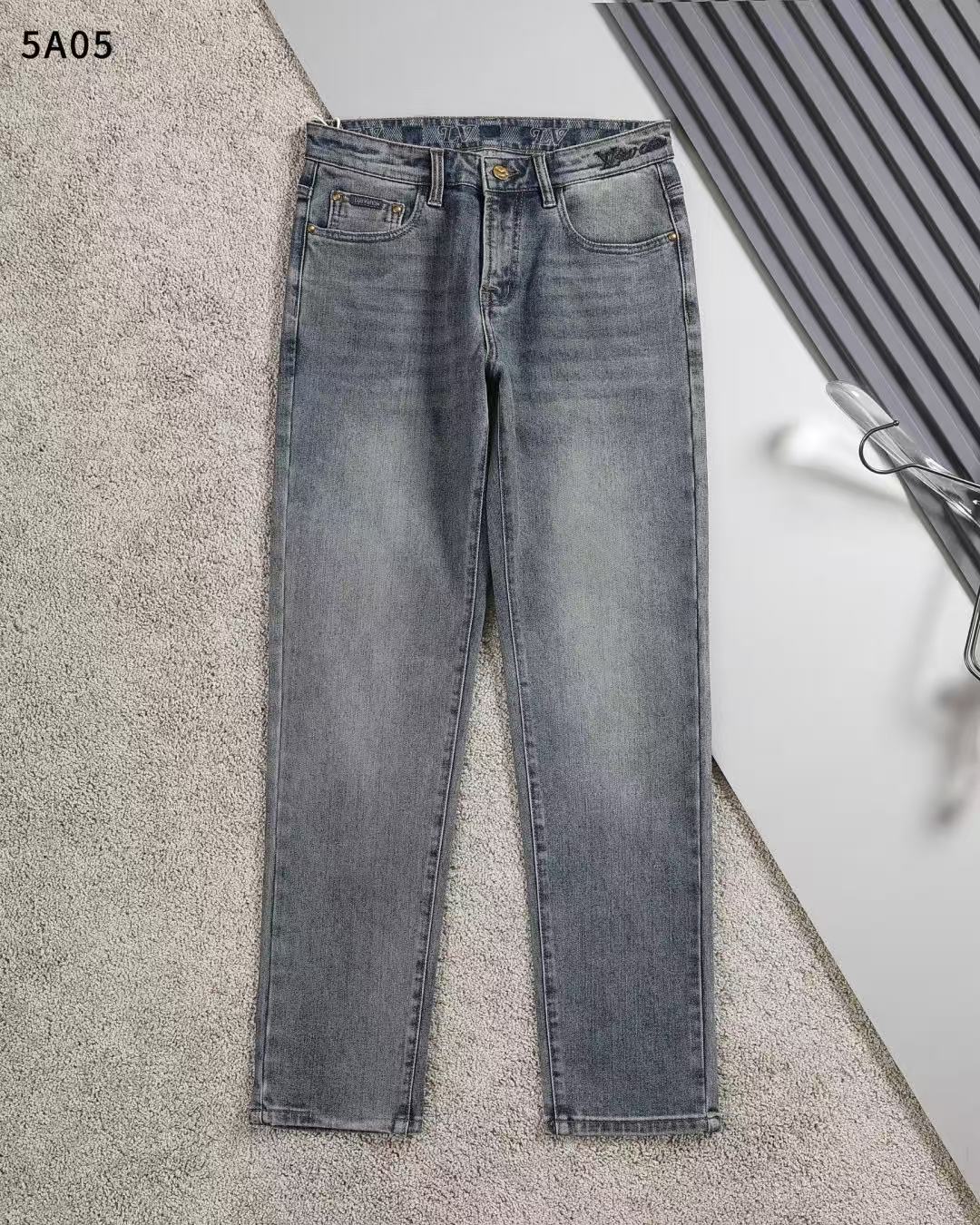 Louis Vuitton Jeans For Men # 306815