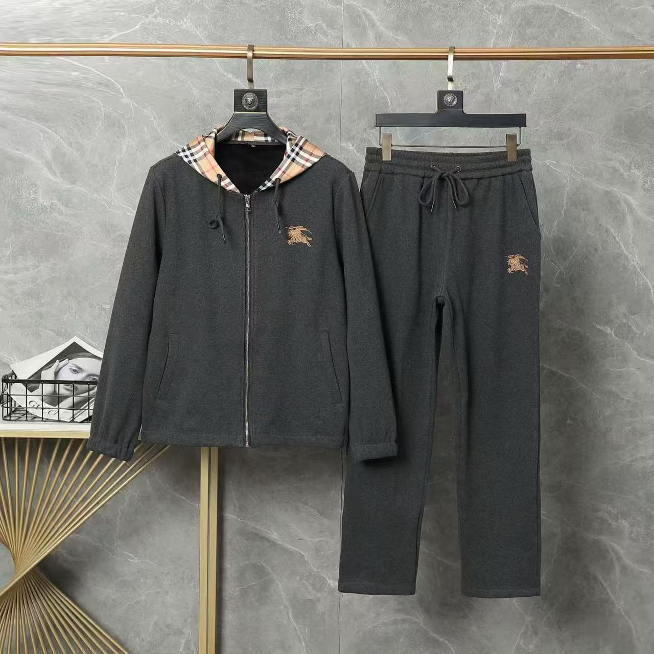 Burberry Tracksuits For Men # 306872