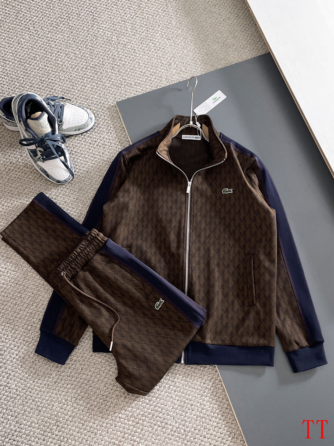 Lacoste Tracksuits For Men # 306891