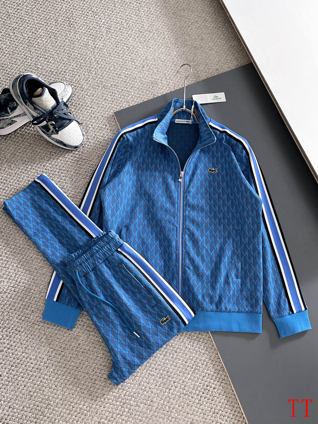 Lacoste Tracksuits For Men # 306892