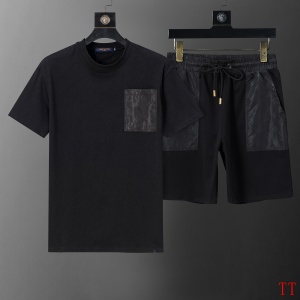 $65.00,Louis Vuitton Shirt Short Set For Men # 307100