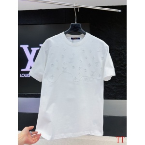 $33.00,Louis Vuitton Short Logo Embroidered Sleeve T Shirts For Men # 307108