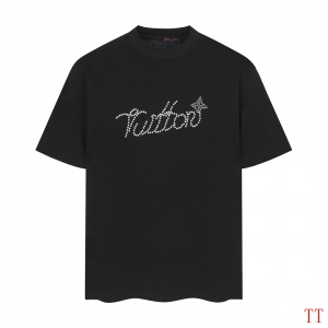 $32.00,Louis Vuitton Short Sleeve T Shirts For Men # 307131