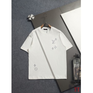 $32.00,Louis Vuitton Short Sleeve T Shirts For Men # 307222