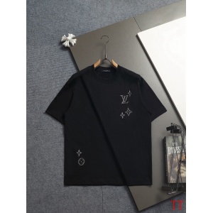 $32.00,Louis Vuitton Short Sleeve T Shirts For Men # 307223