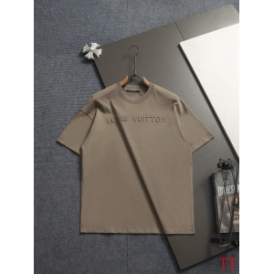 $32.00,Louis Vuitton Short Sleeve T Shirts For Men # 307227