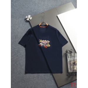 $32.00,Louis Vuitton Short Sleeve T Shirts For Men # 307237