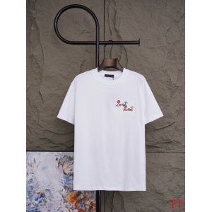 $32.00,Louis Vuitton Short Sleeve T Shirts For Men # 307271