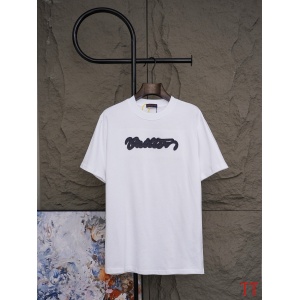 $32.00,Louis Vuitton Short Sleeve T Shirts For Men # 307274