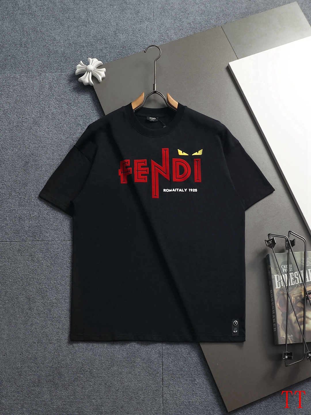 Fendi Short Sleeve T Shirts For Men # 307208