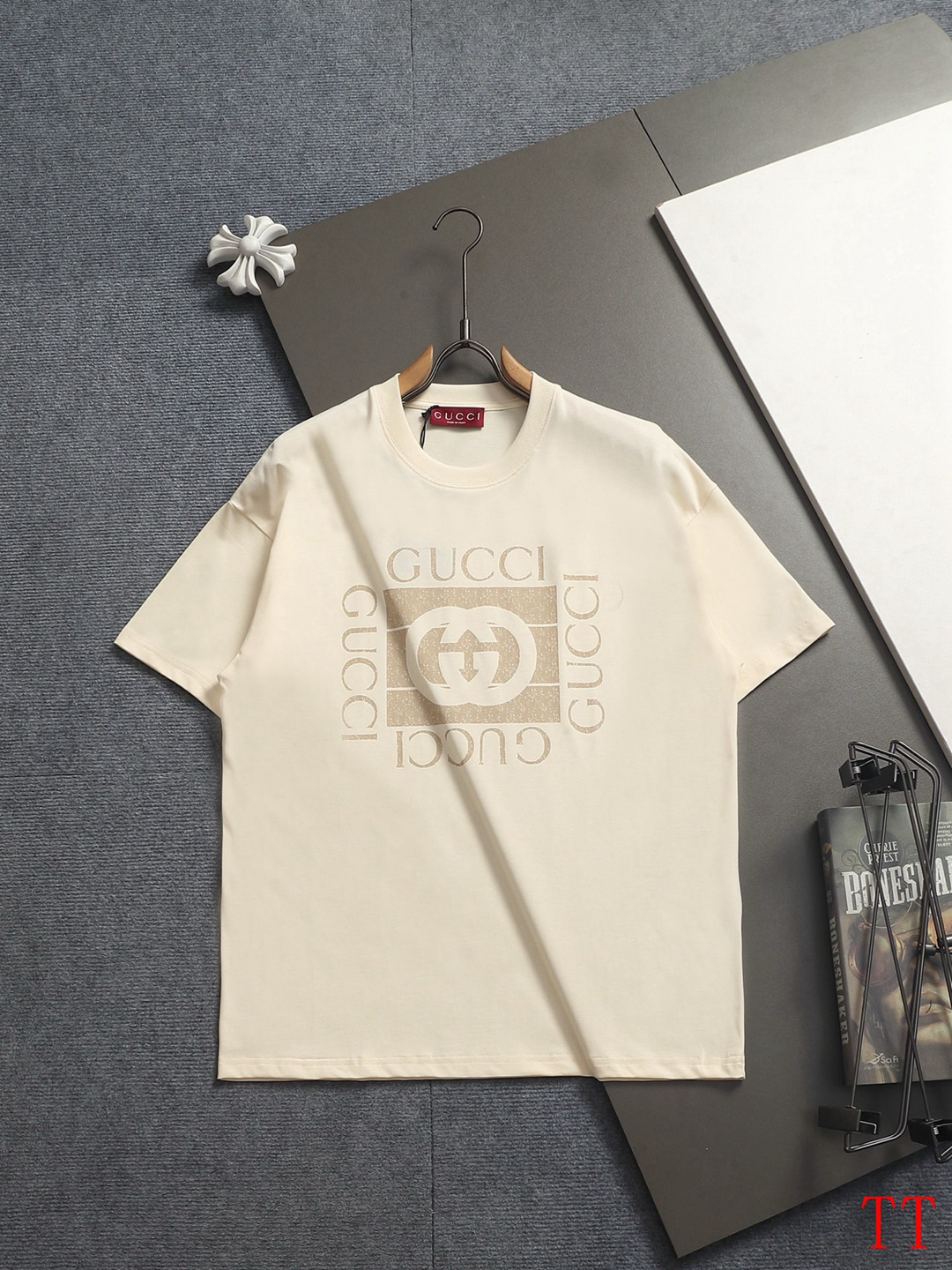 Gucci Short Sleeve T Shirts For Men # 307217