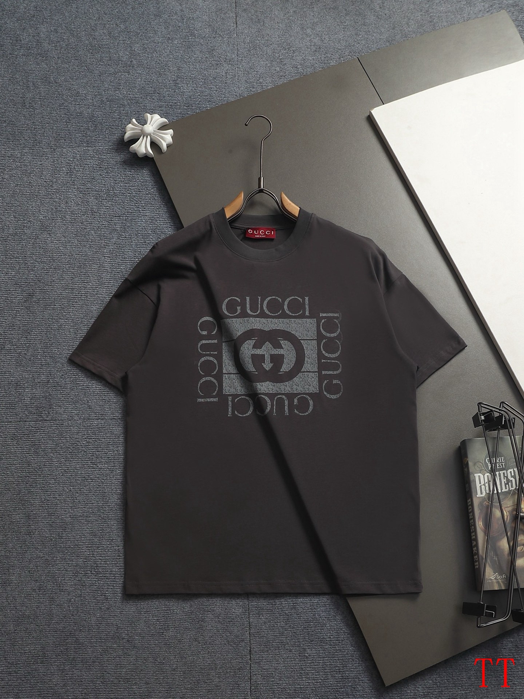 Gucci Short Sleeve T Shirts For Men # 307218